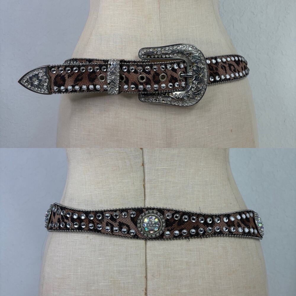 Blazin Roxx southwestern style women's belt Size M, leather, rhinestones, rodeo